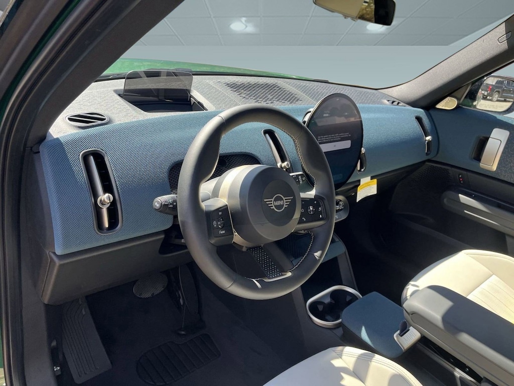 New 2025 MINI Countryman Iconic SUV