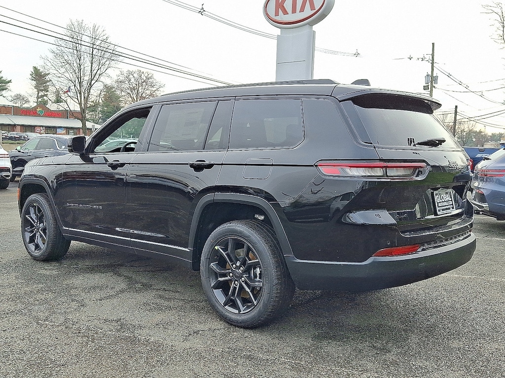 New 2025 Jeep Grand Cherokee L LIMITED 4X4 Sport Utility