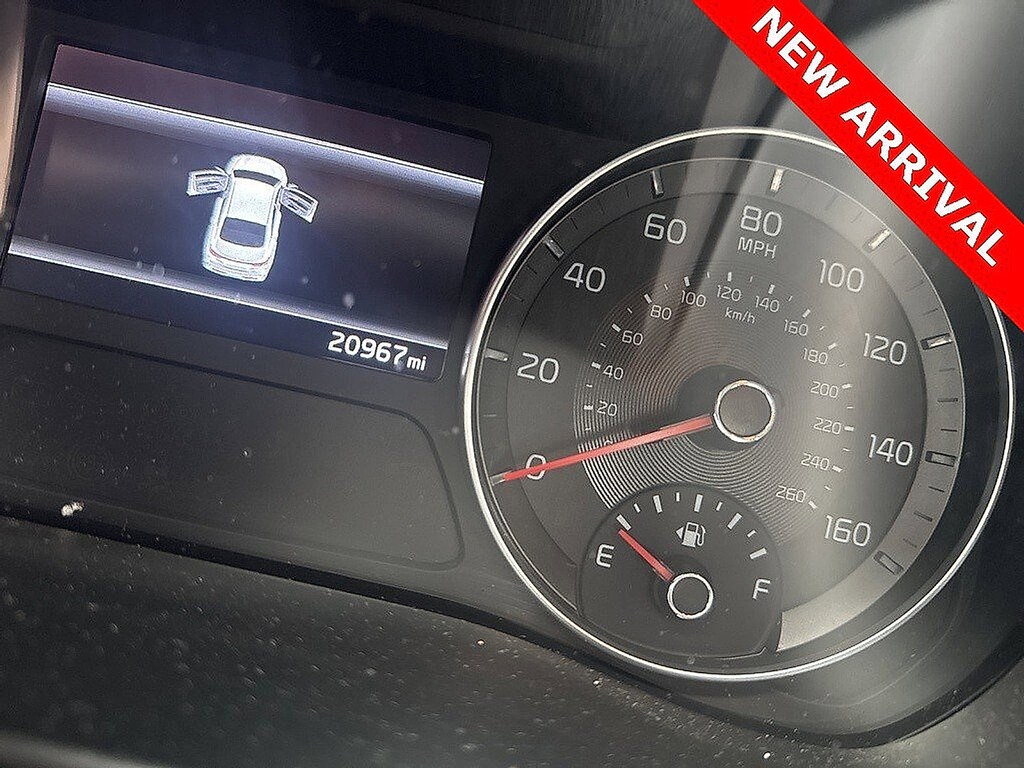 Used 2023 Kia Forte LXS LXS IVT