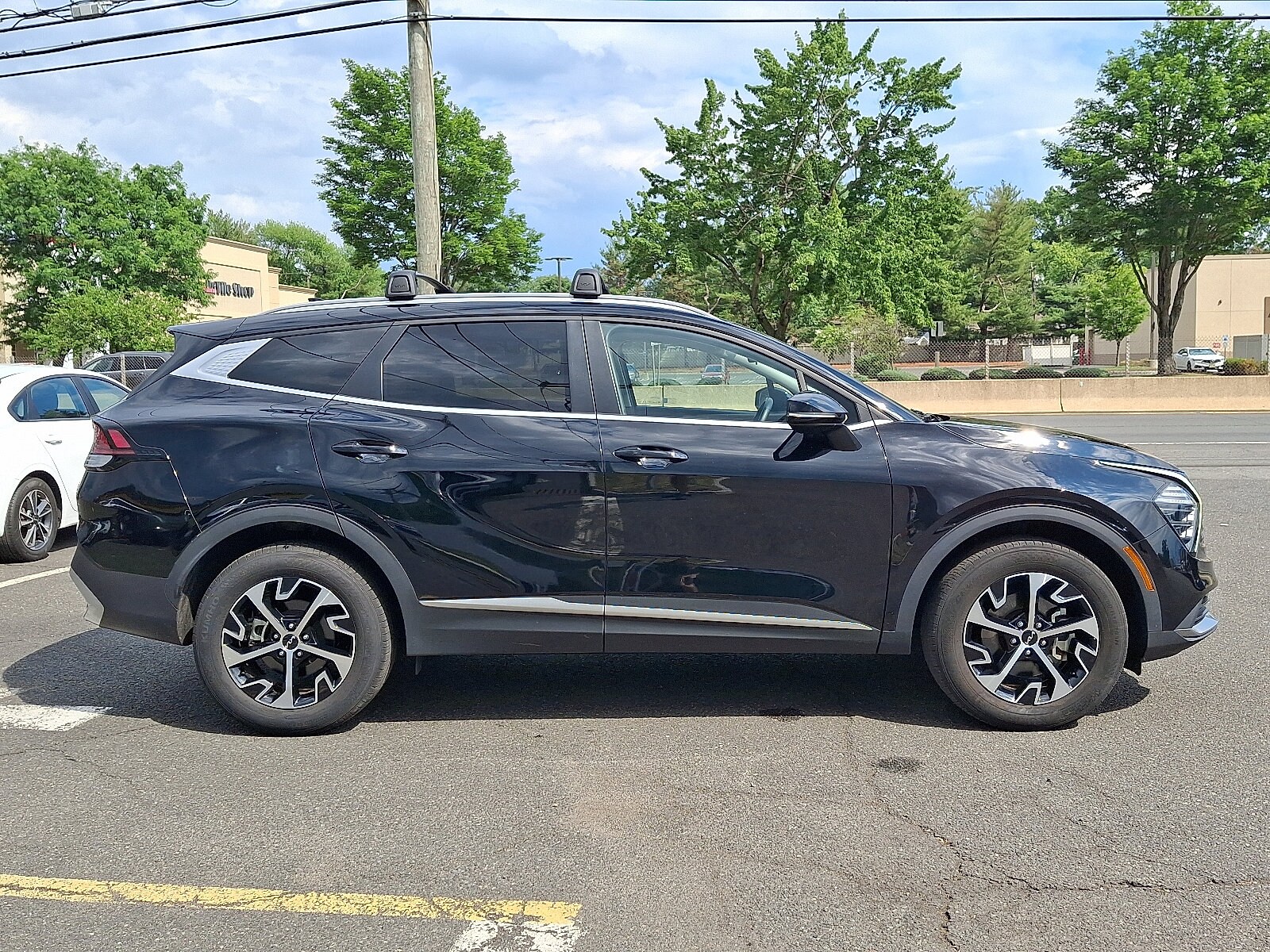 2024 Kia Sportage EX - Photo 8
