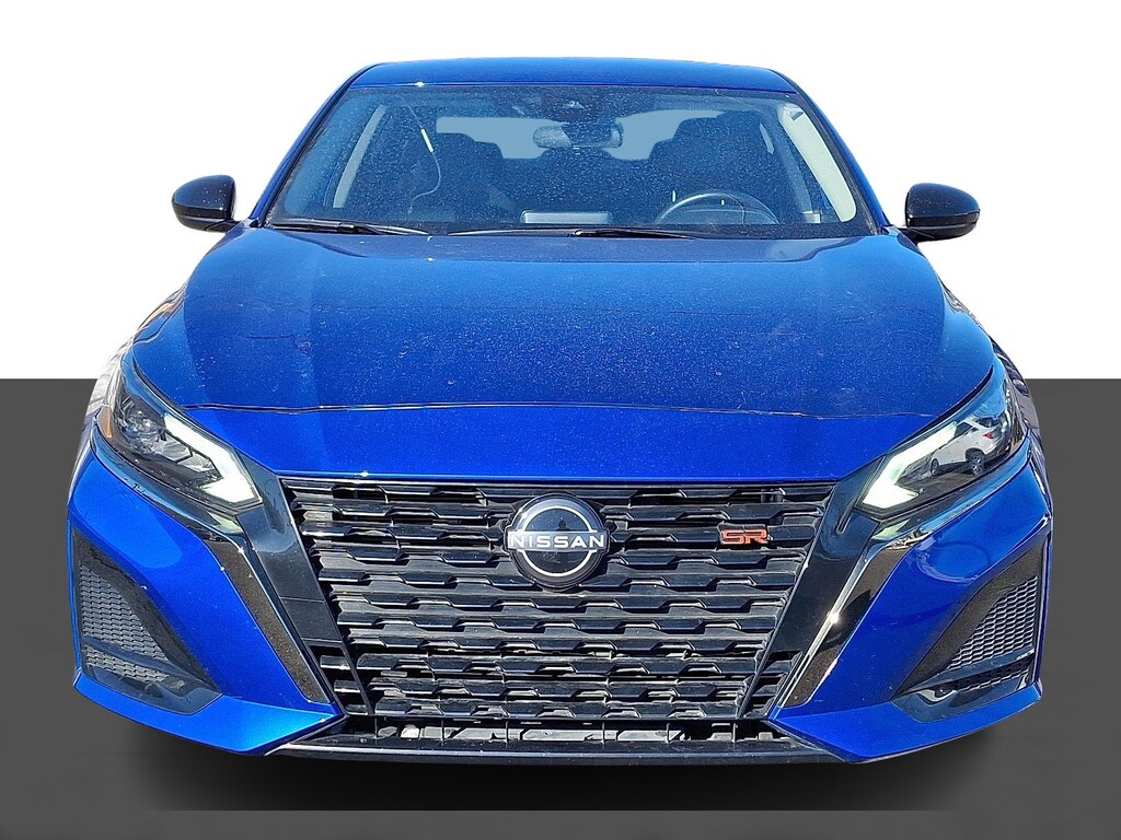 Used 2025 Nissan Altima SR SR FWD