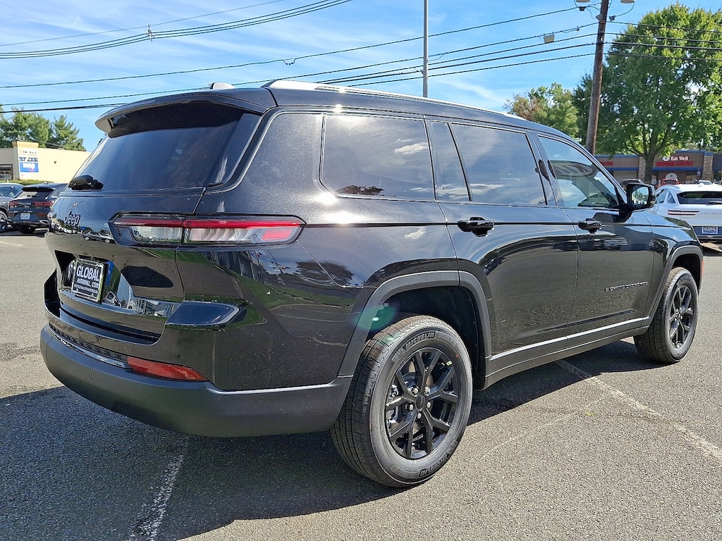 New 2025 Jeep Grand Cherokee L ALTITUDE X 4X4 Sport Utility
