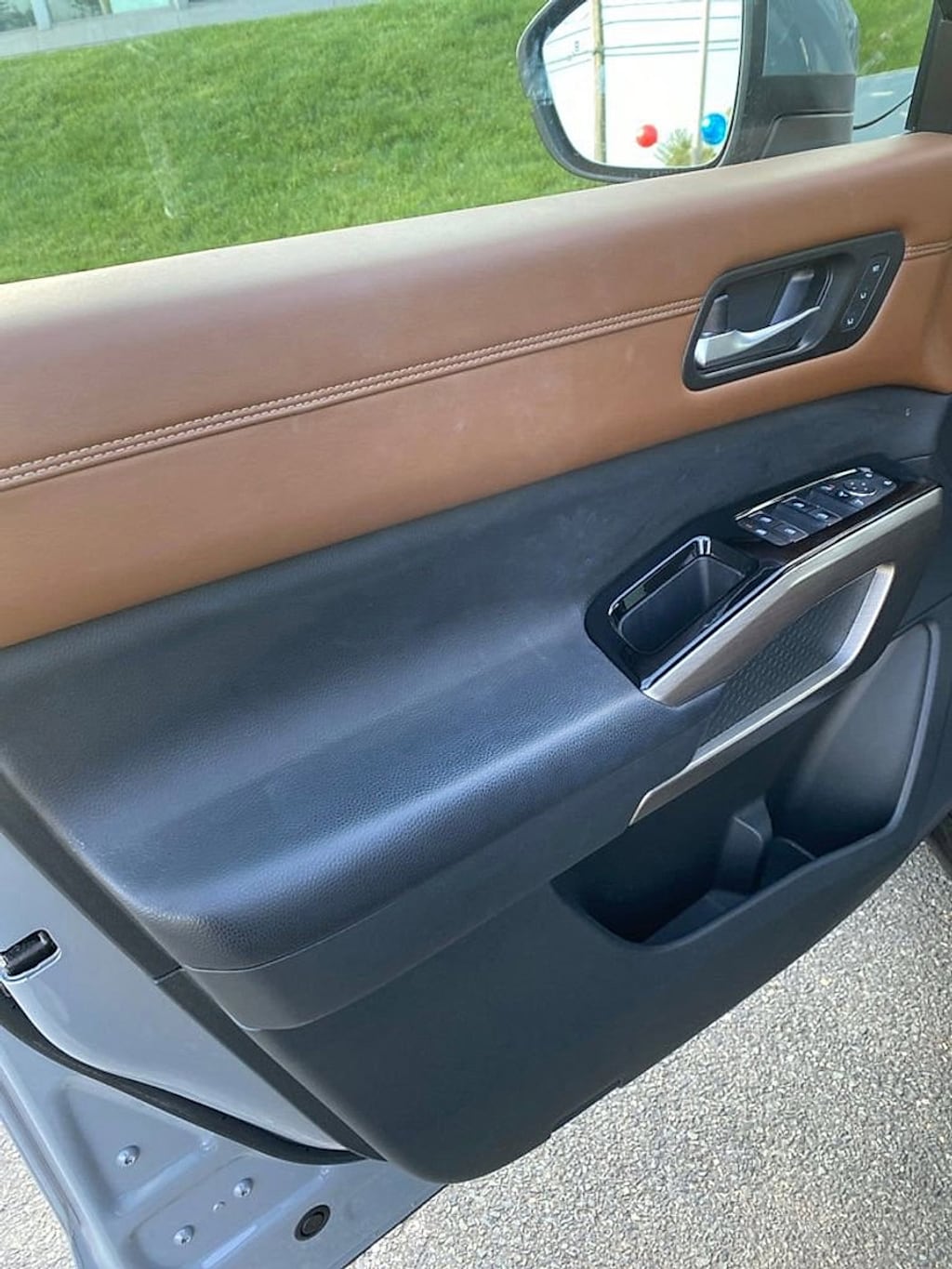 Used 2023 Nissan Pathfinder Platinum Platinum 4WD