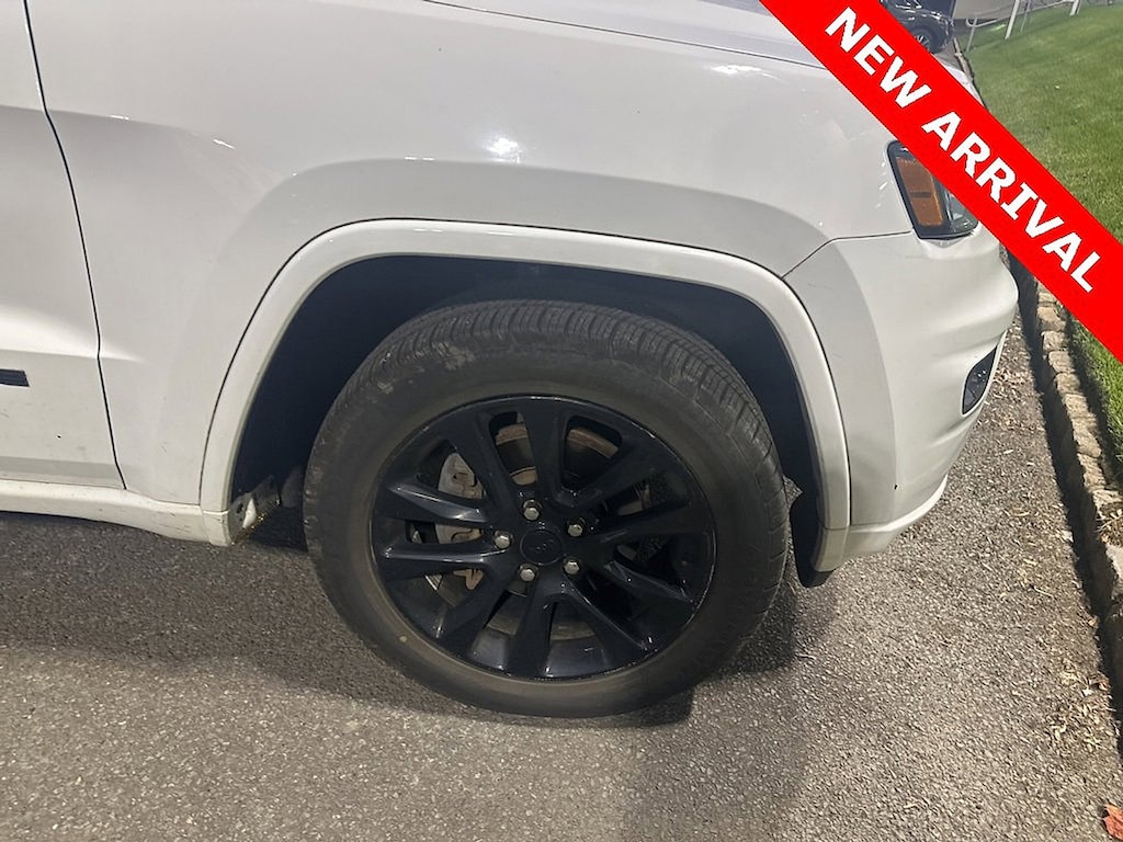 Used 2019 Jeep Grand Cherokee Altitude Altitude 4x4