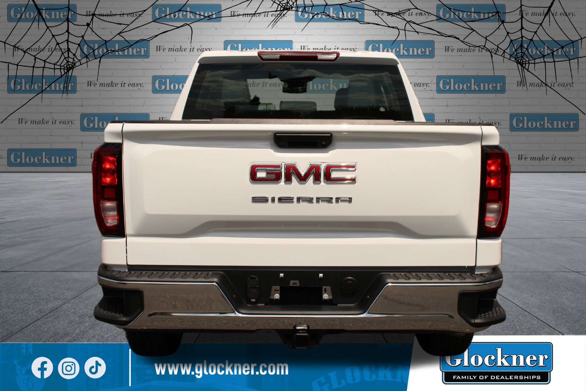 2026 GMC Sierra 1500 Pro - Photo 10