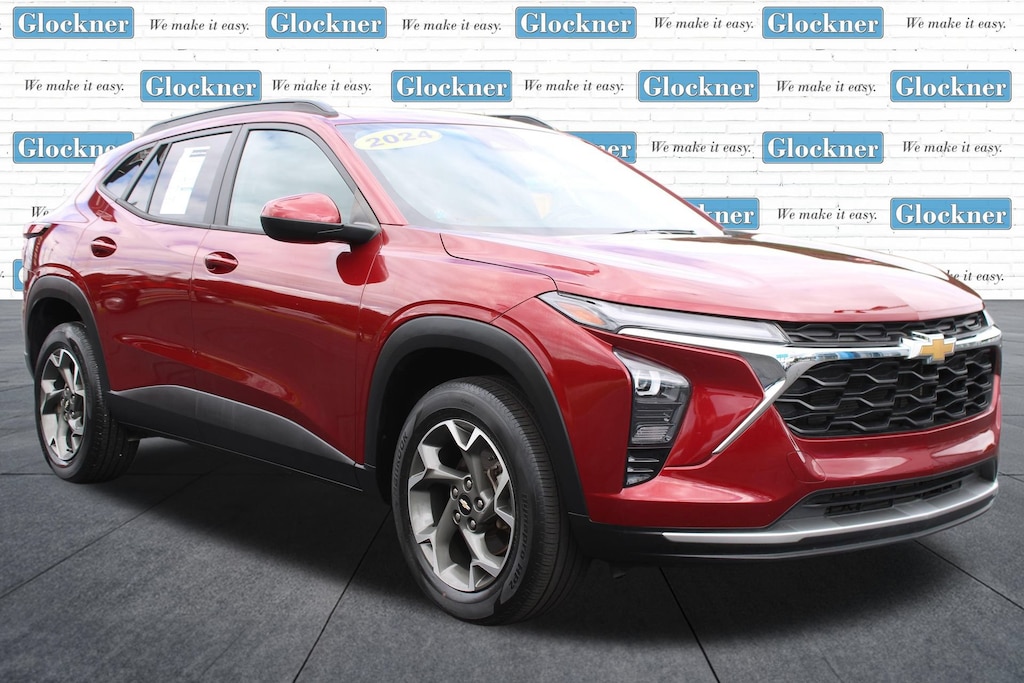 Used 2024 Chevrolet Trax LT SUV
