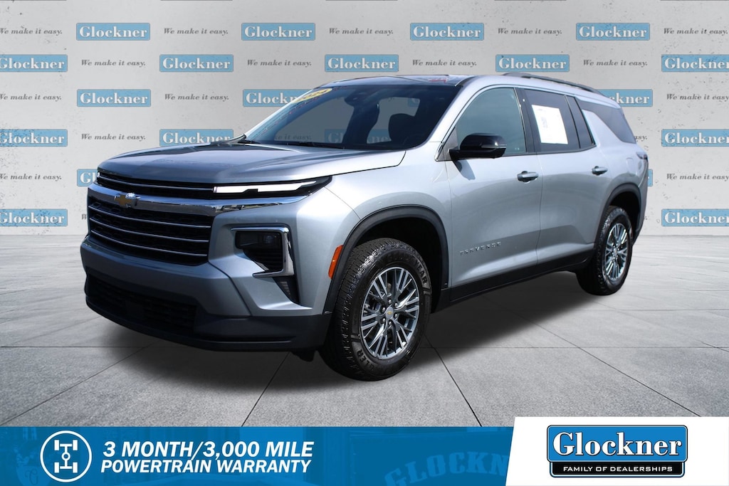 Used 2024 Chevrolet Traverse LT SUV
