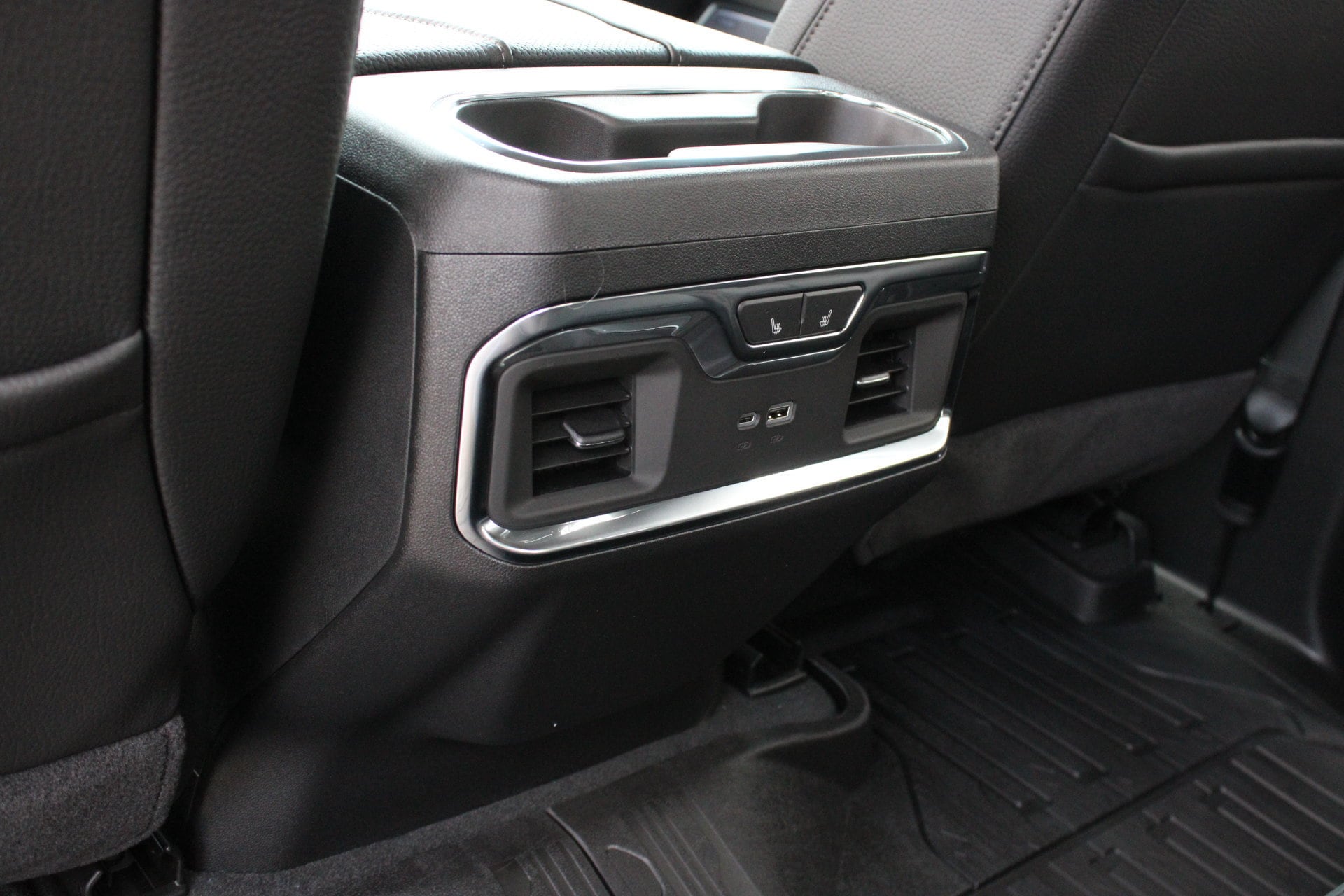 2026 GMC Sierra 2500HD Denali - Photo 20