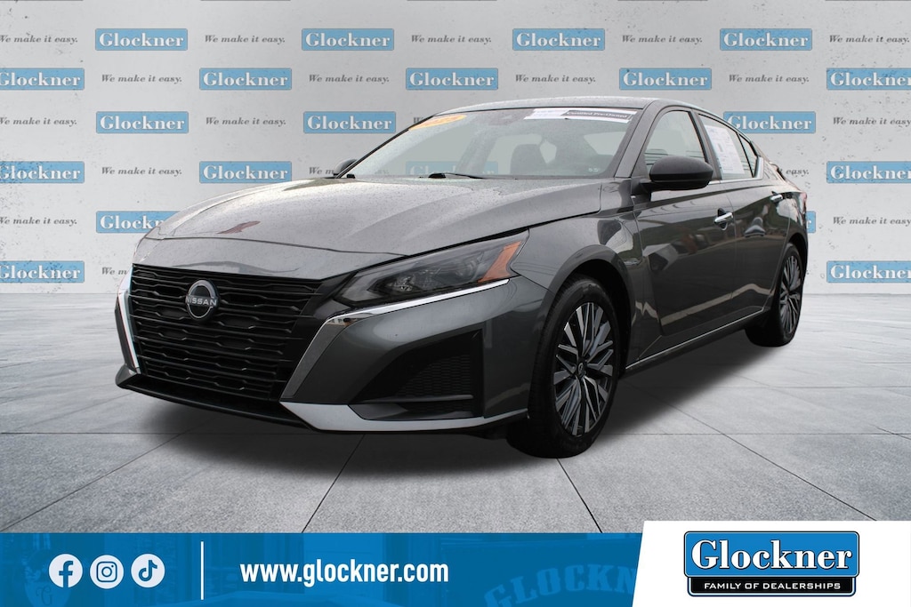 Used 2025 Nissan Altima SV Sedan