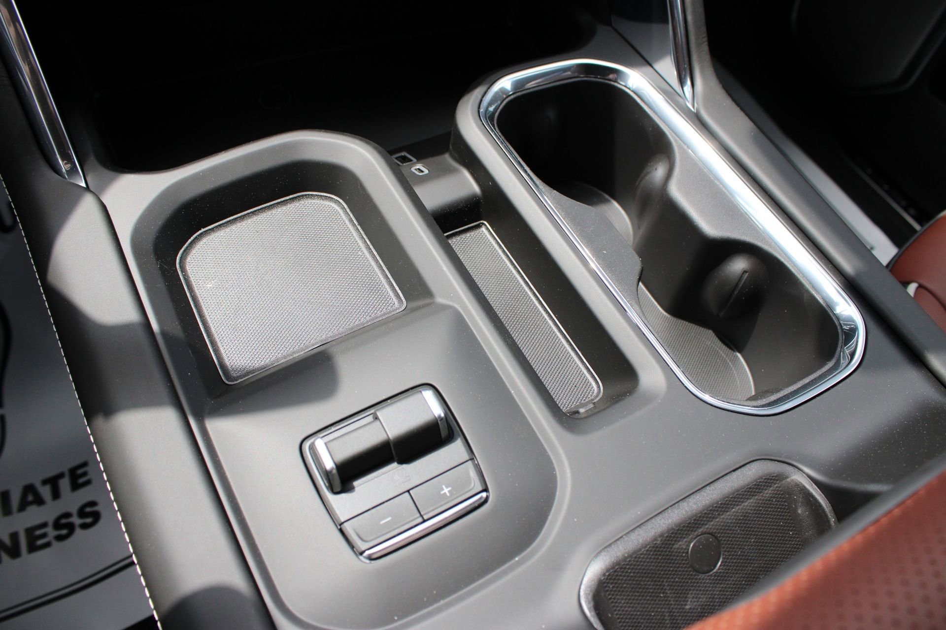 2026 GMC Sierra 3500HD Denali Ultimate - Photo 44
