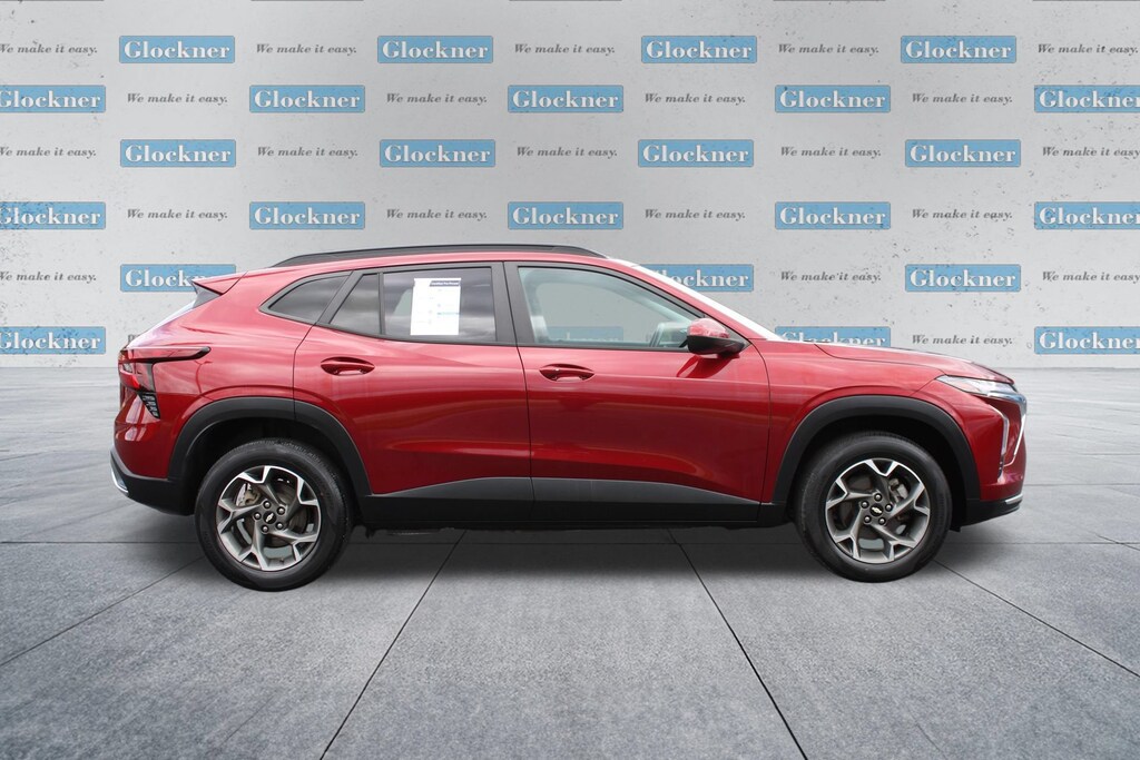 Used 2024 Chevrolet Trax LT SUV