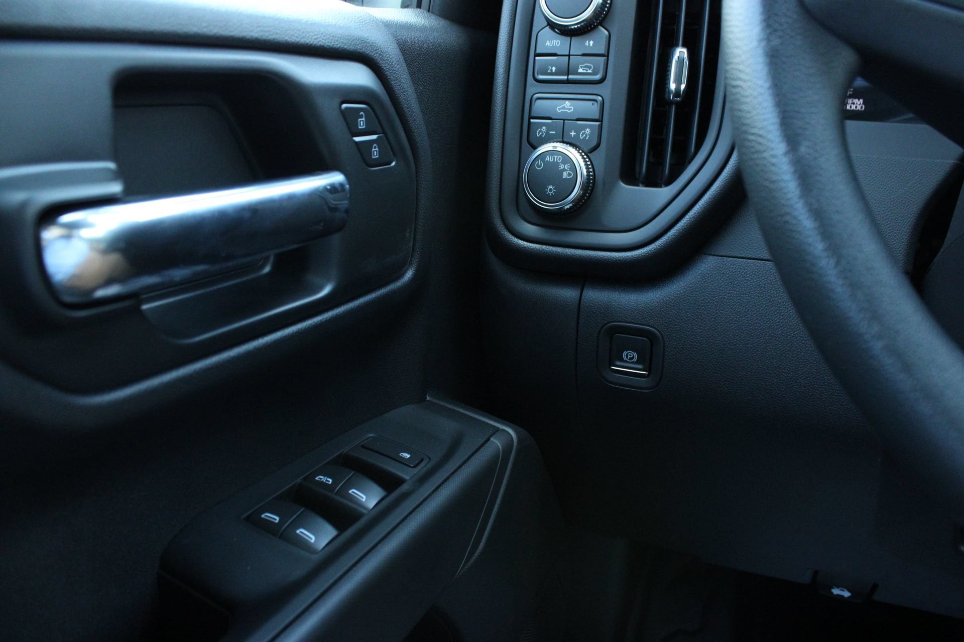 2026 GMC Sierra 1500 Pro - Photo 28