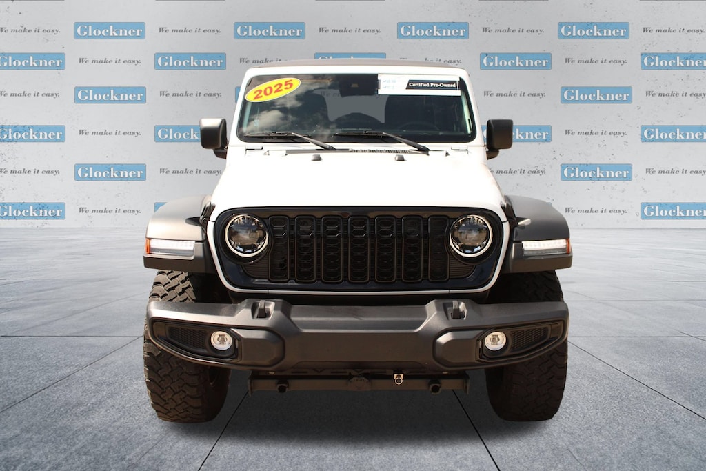 Used 2025 Jeep Wrangler Willys SUV