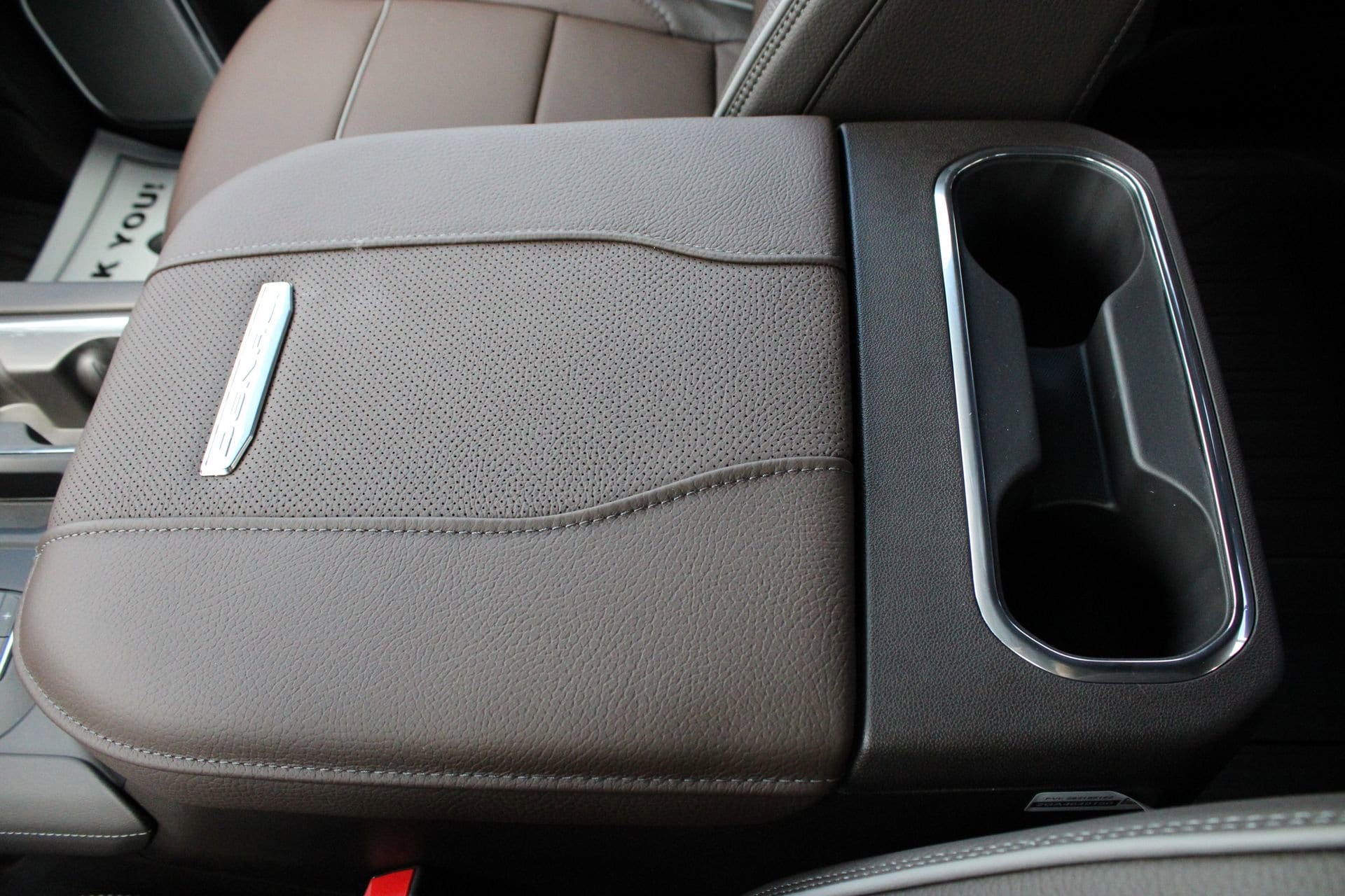 2026 GMC Sierra 2500HD Denali - Photo 48