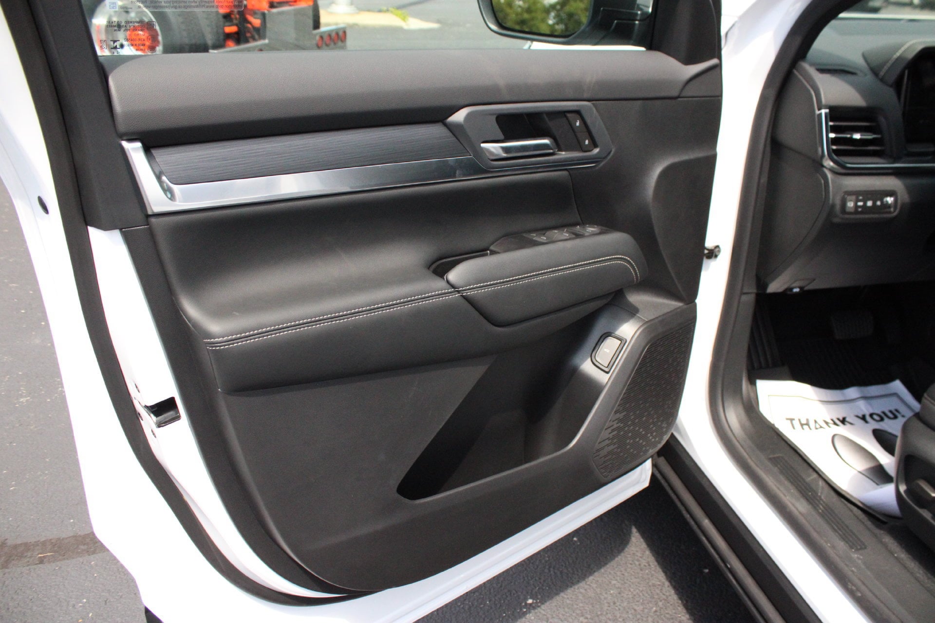 2027 GMC Terrain Elevation - Photo 11