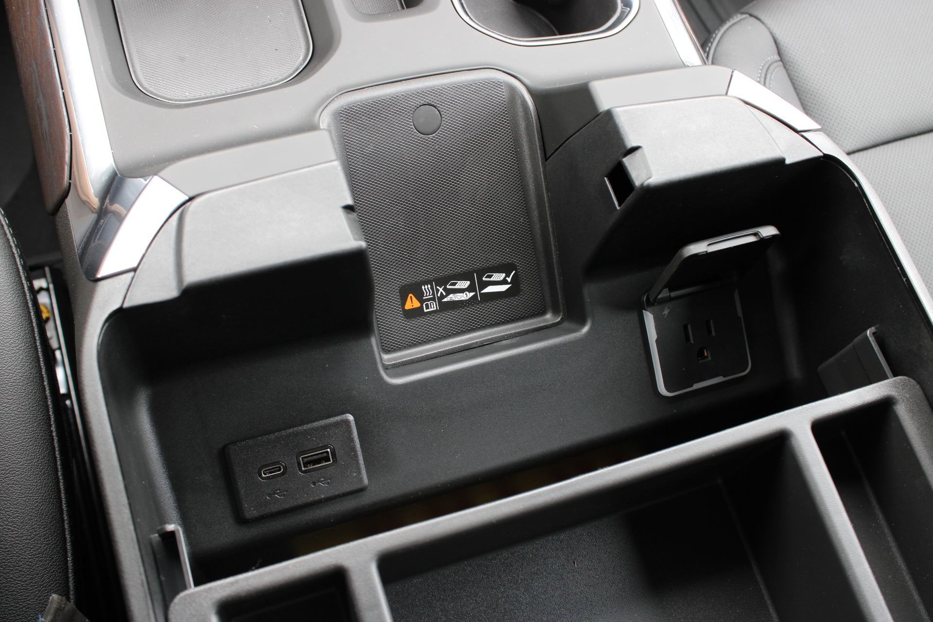 2026 GMC Sierra 1500 SLT - Photo 52