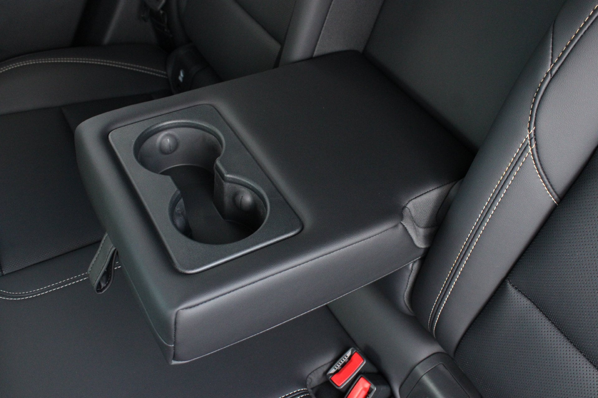 2027 GMC Terrain Elevation - Photo 18