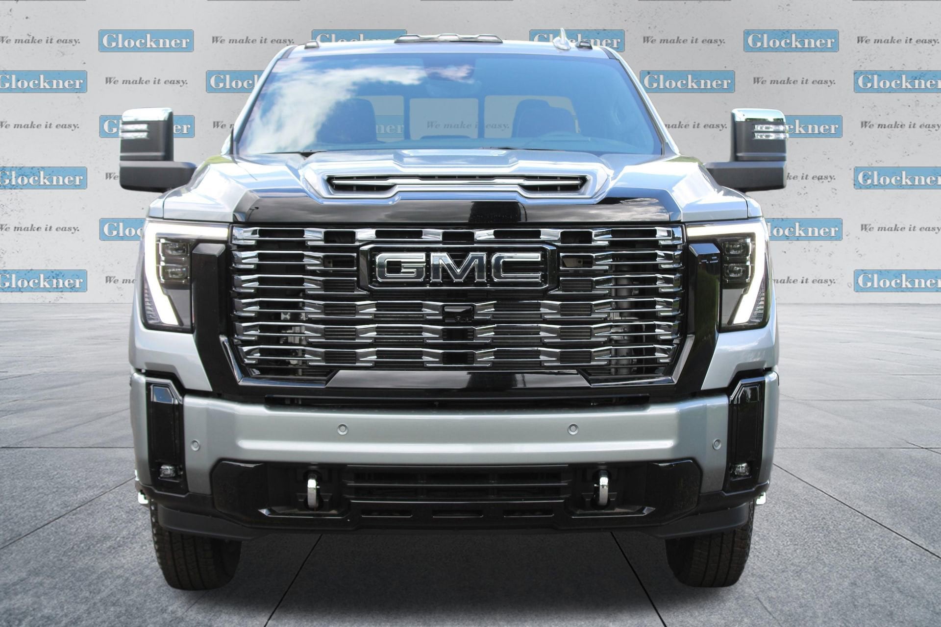2026 GMC Sierra 3500HD Denali Ultimate - Photo 2