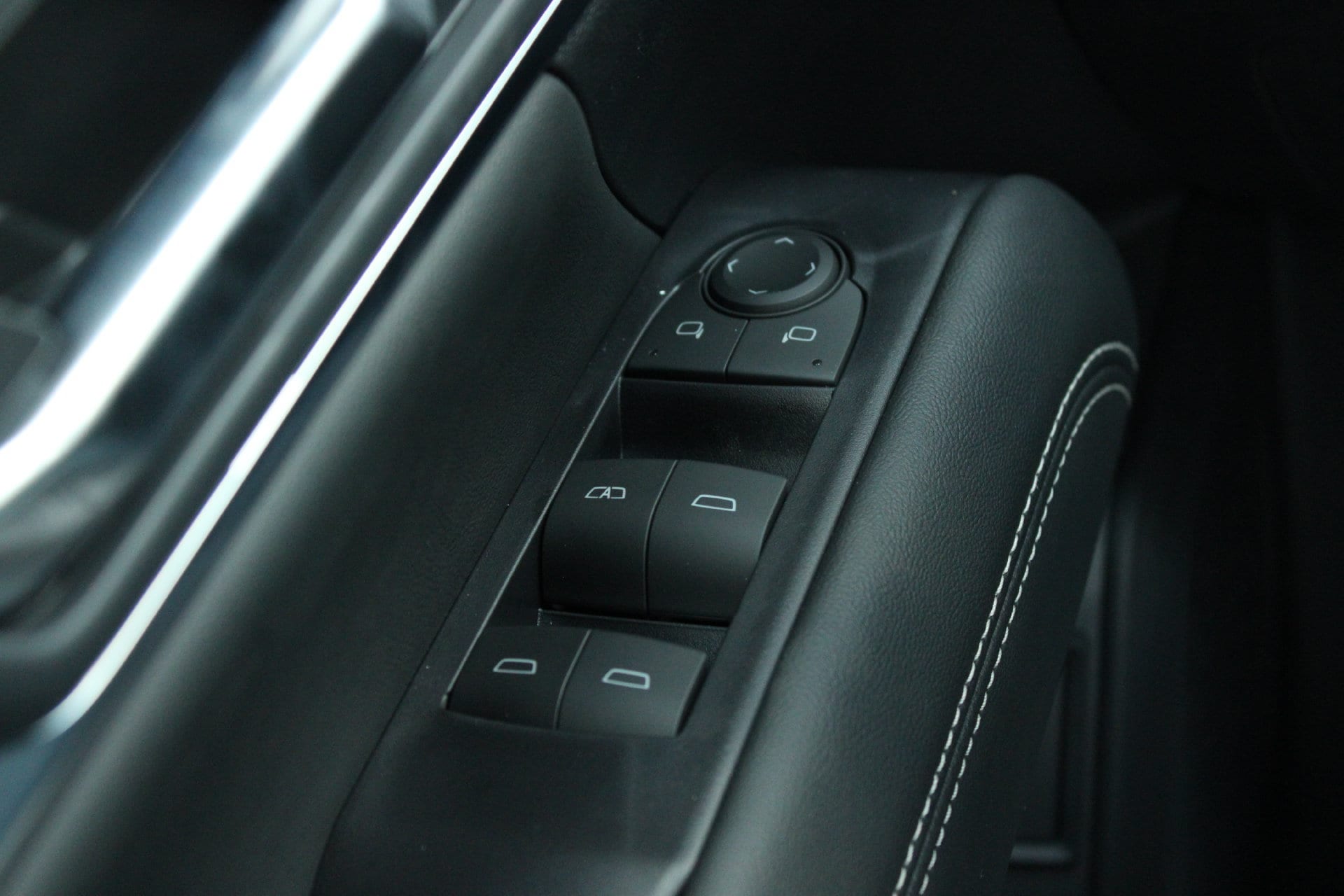 2027 GMC Terrain Elevation - Photo 24