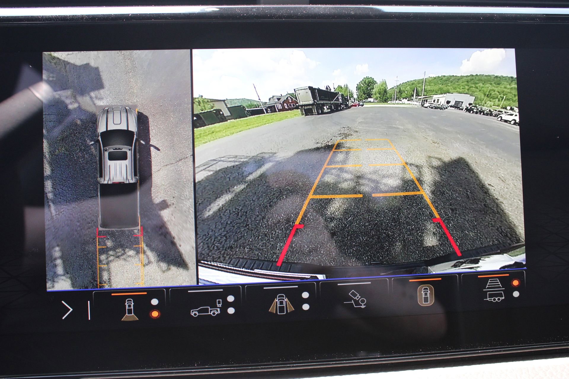 2026 GMC Sierra 2500HD Denali - Photo 39