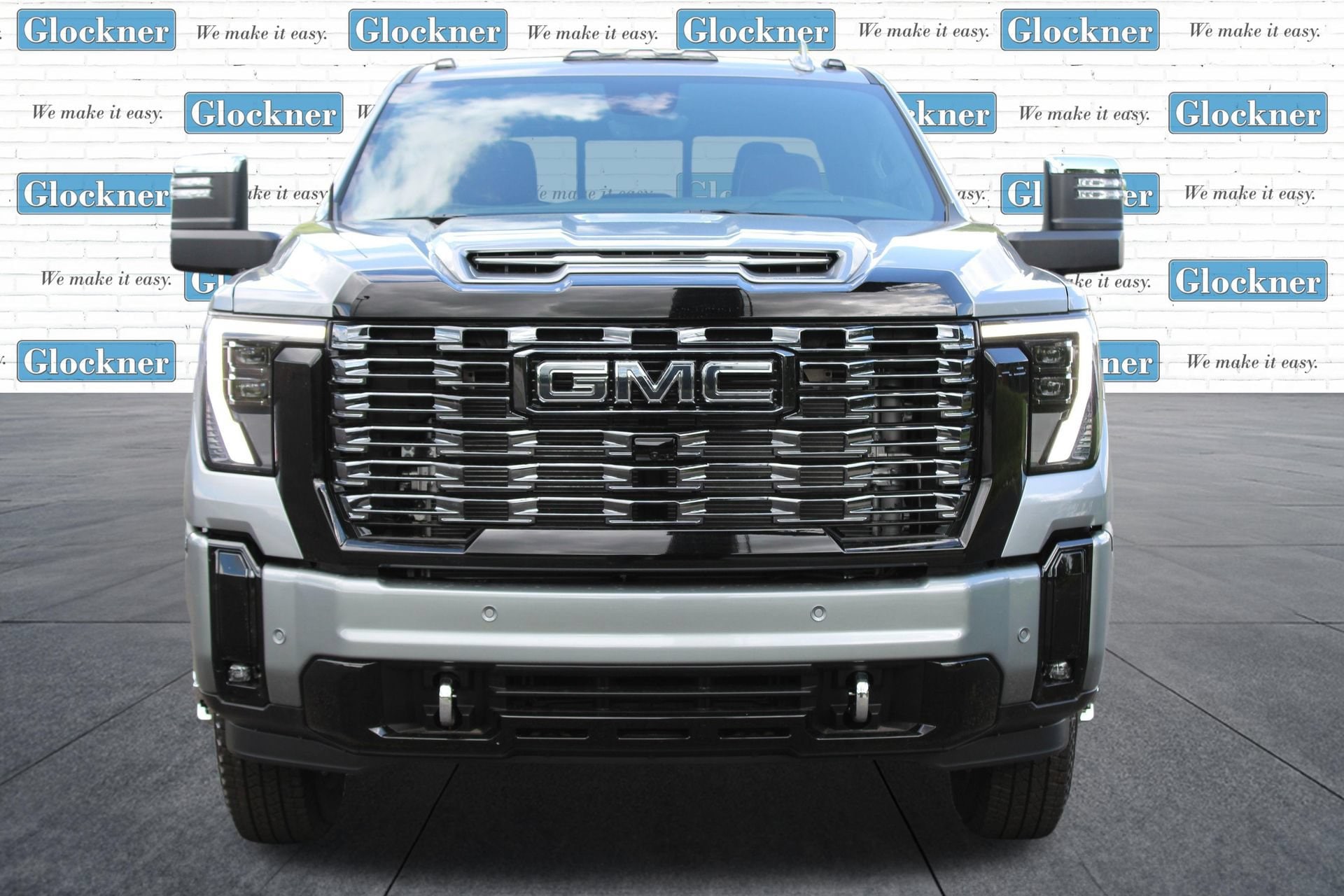 2026 GMC Sierra 3500HD Denali Ultimate - Photo 2
