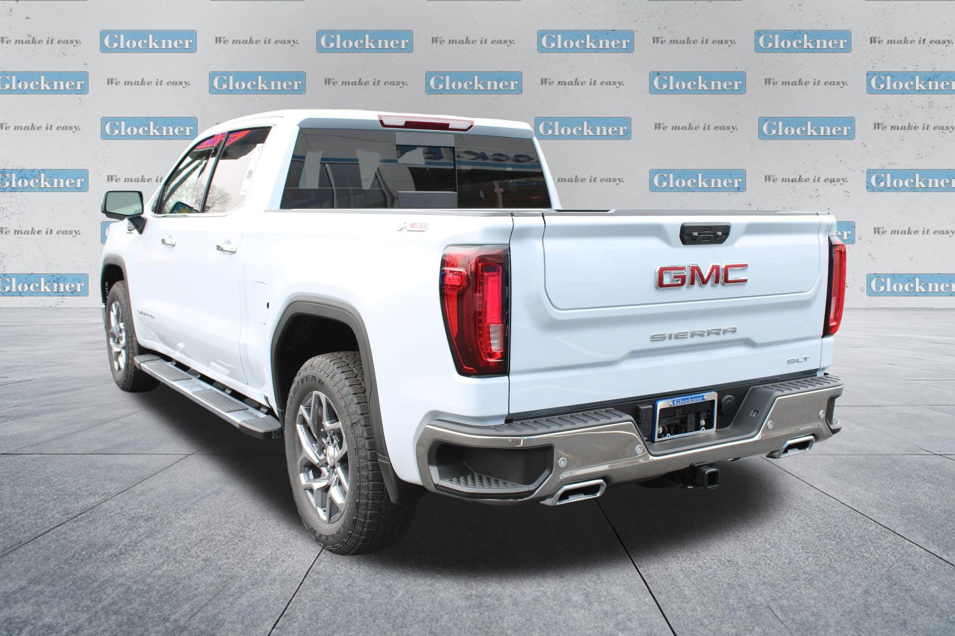 2026 GMC Sierra 1500 SLT - Photo 11