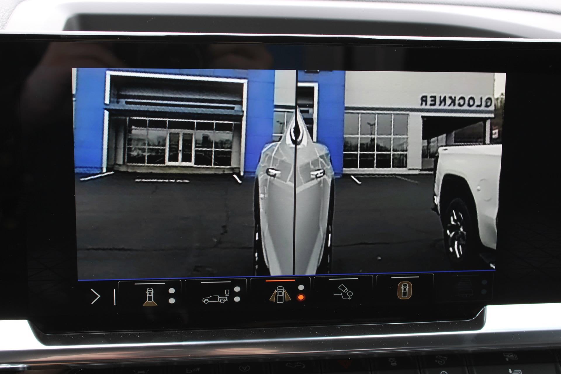 2026 GMC Sierra 1500 SLT - Photo 43