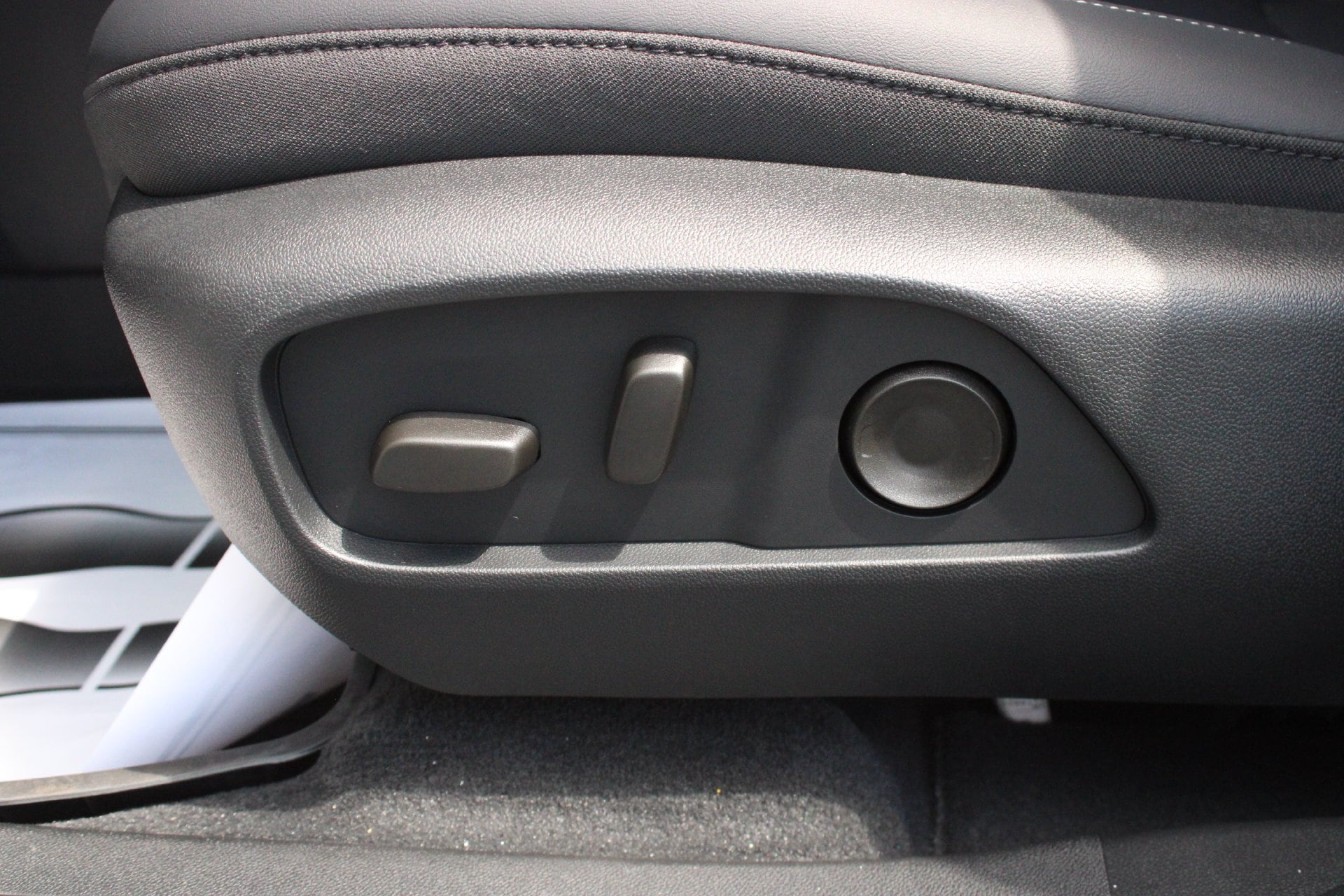 2027 GMC Terrain Elevation - Photo 12