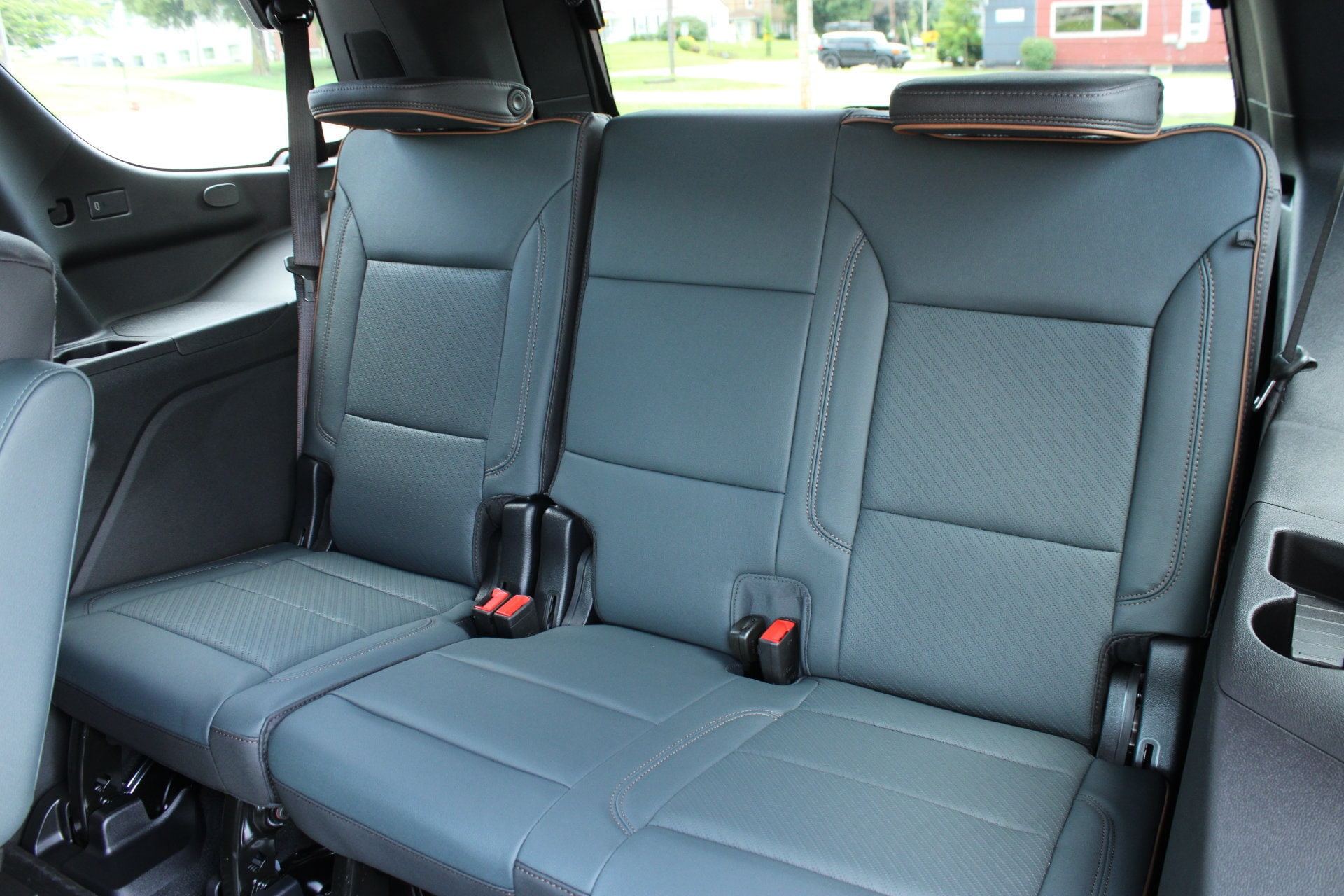 2026 GMC Yukon AT4 - Photo 25