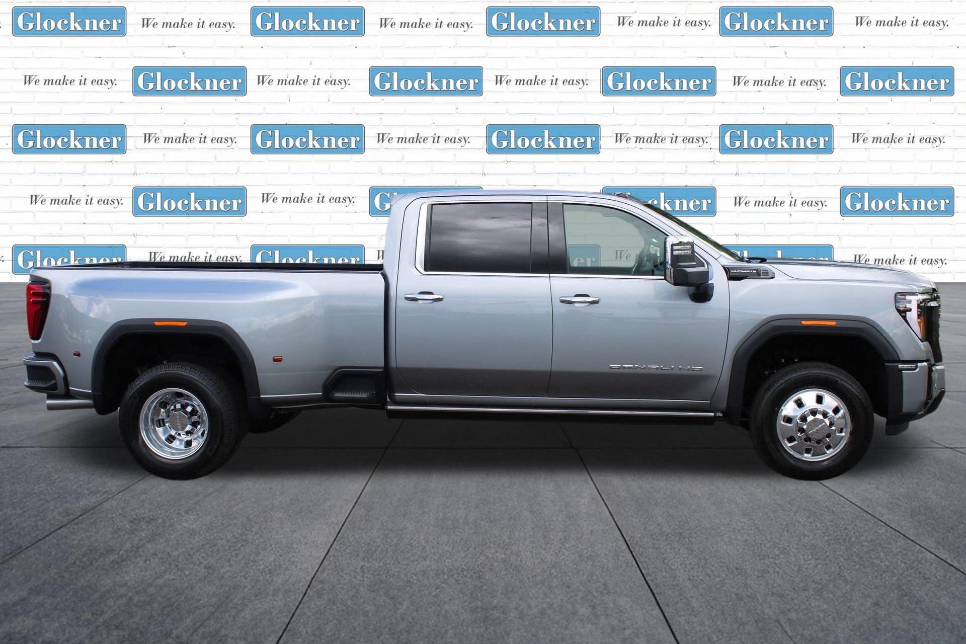 2026 GMC Sierra 3500HD Denali Ultimate - Photo 4