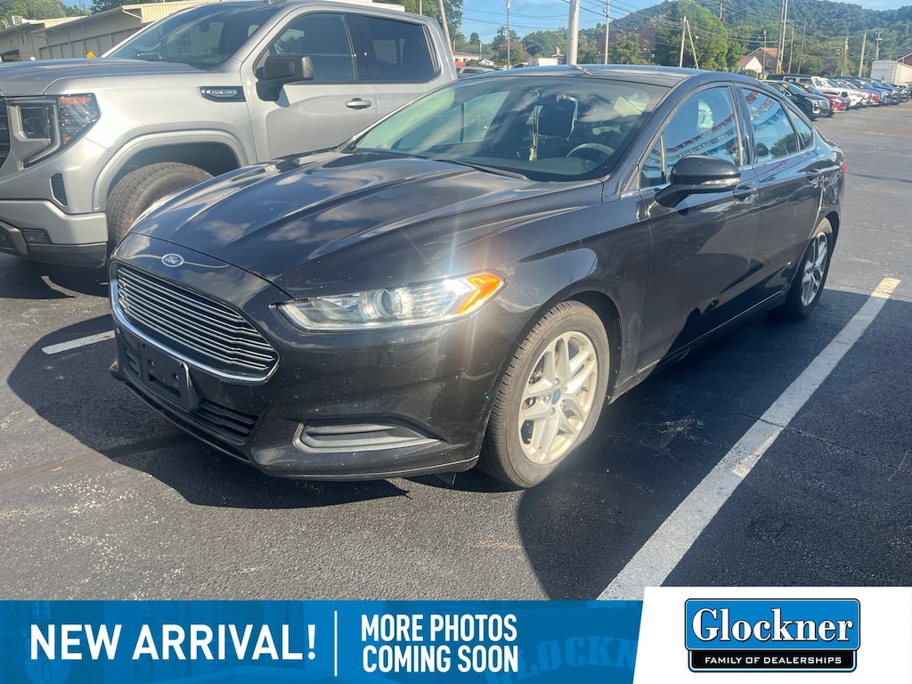 Used 2014 Ford Fusion SE Sedan