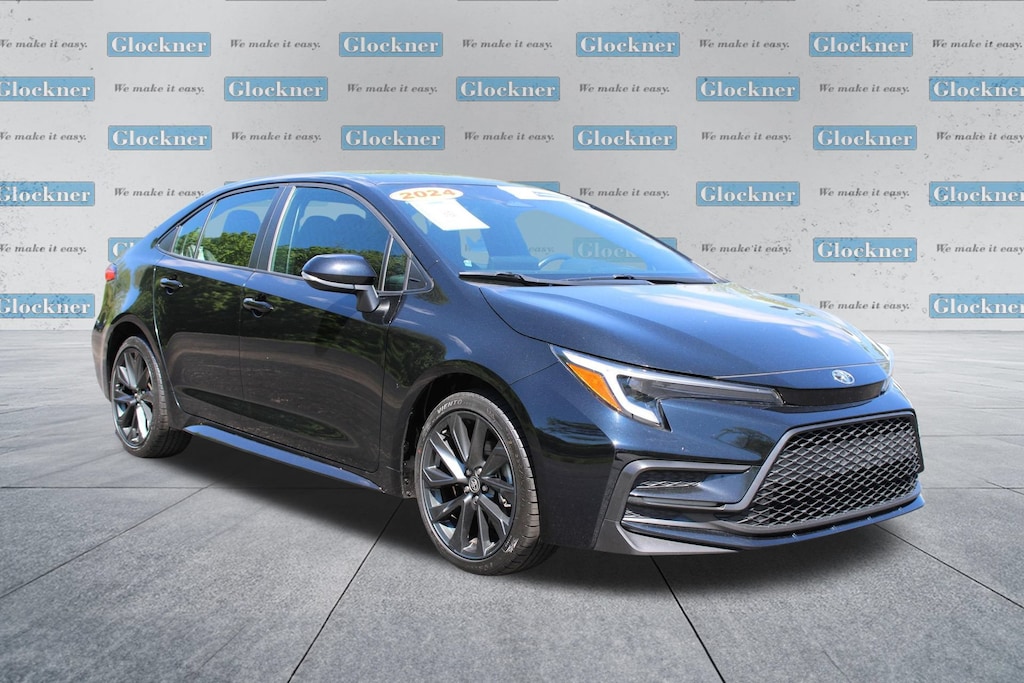 Used 2024 Toyota Corolla SE Sedan