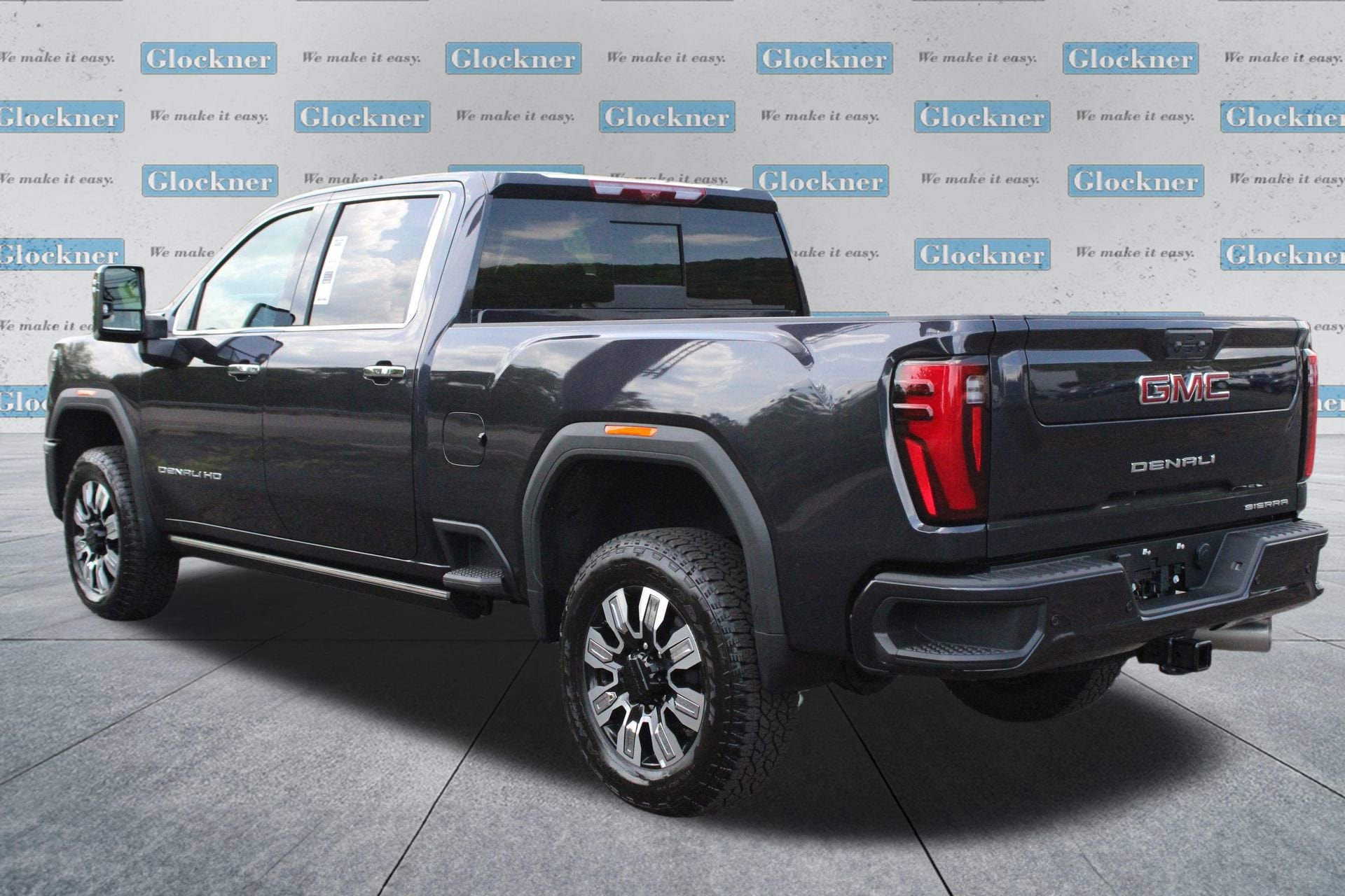2026 GMC Sierra 2500HD Denali - Photo 10