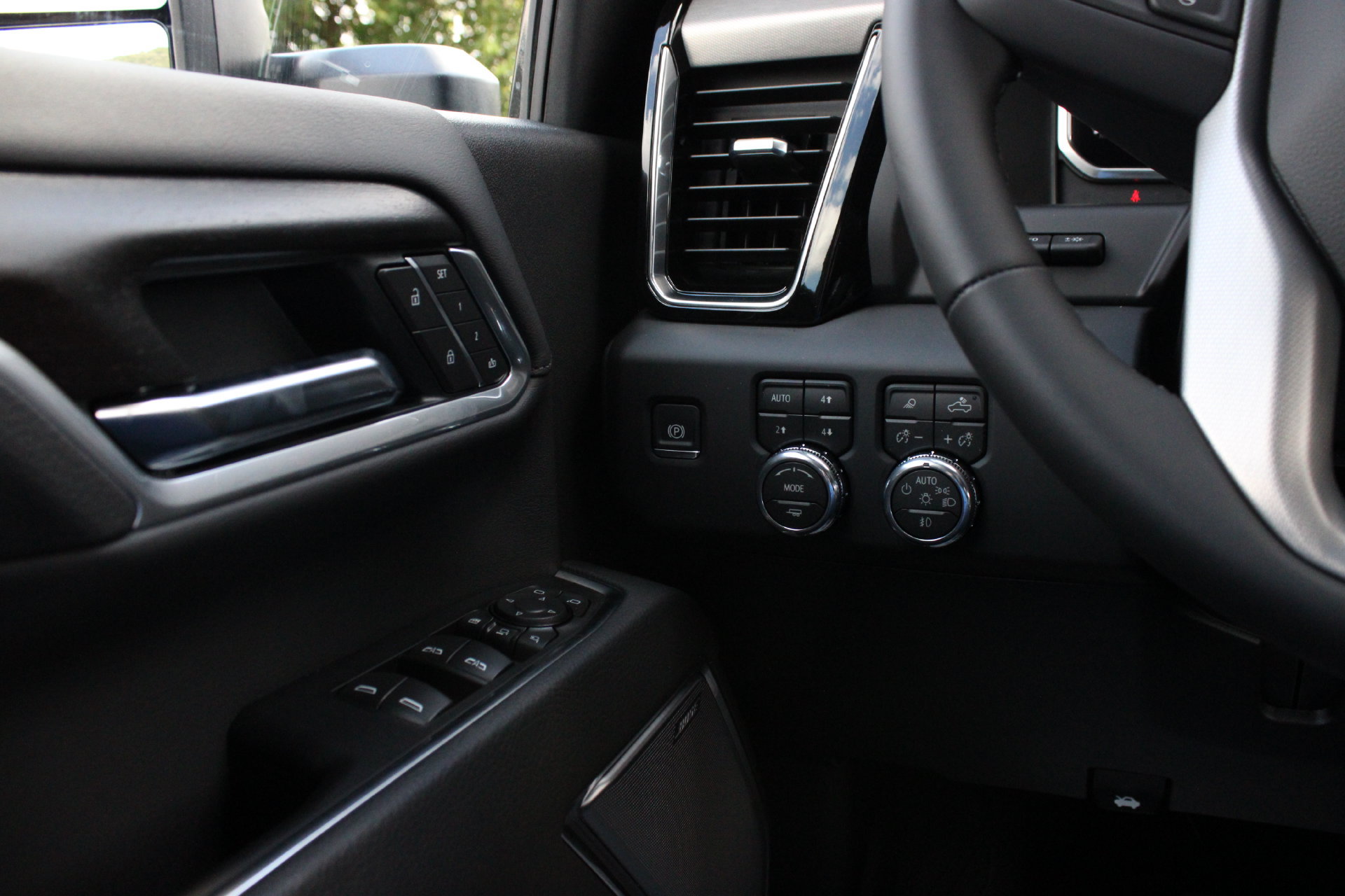 2026 GMC Sierra 2500HD Denali - Photo 24
