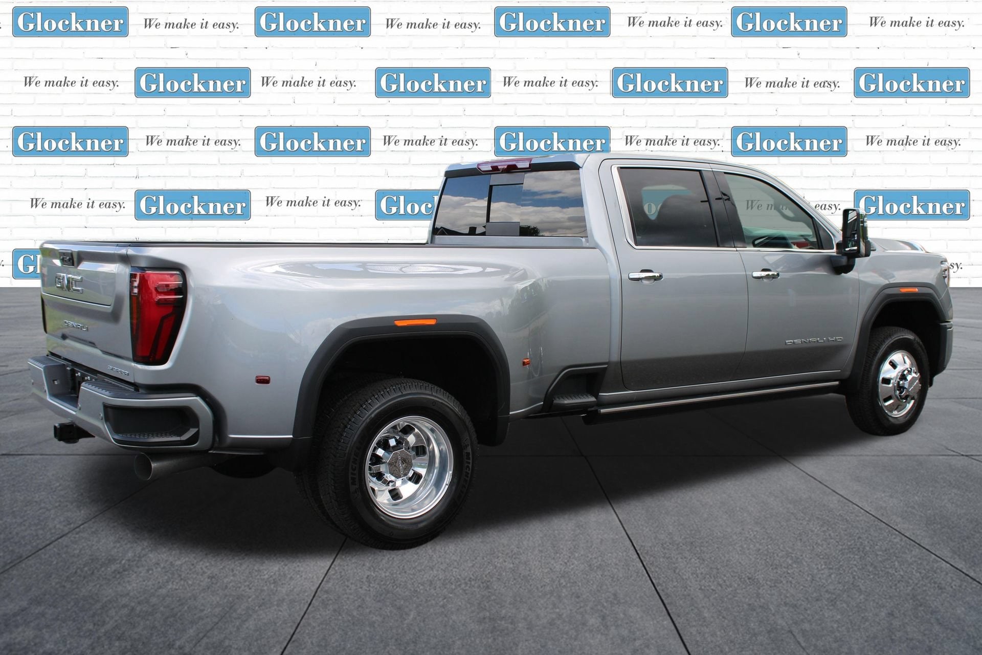 2026 GMC Sierra 3500HD Denali Ultimate - Photo 6