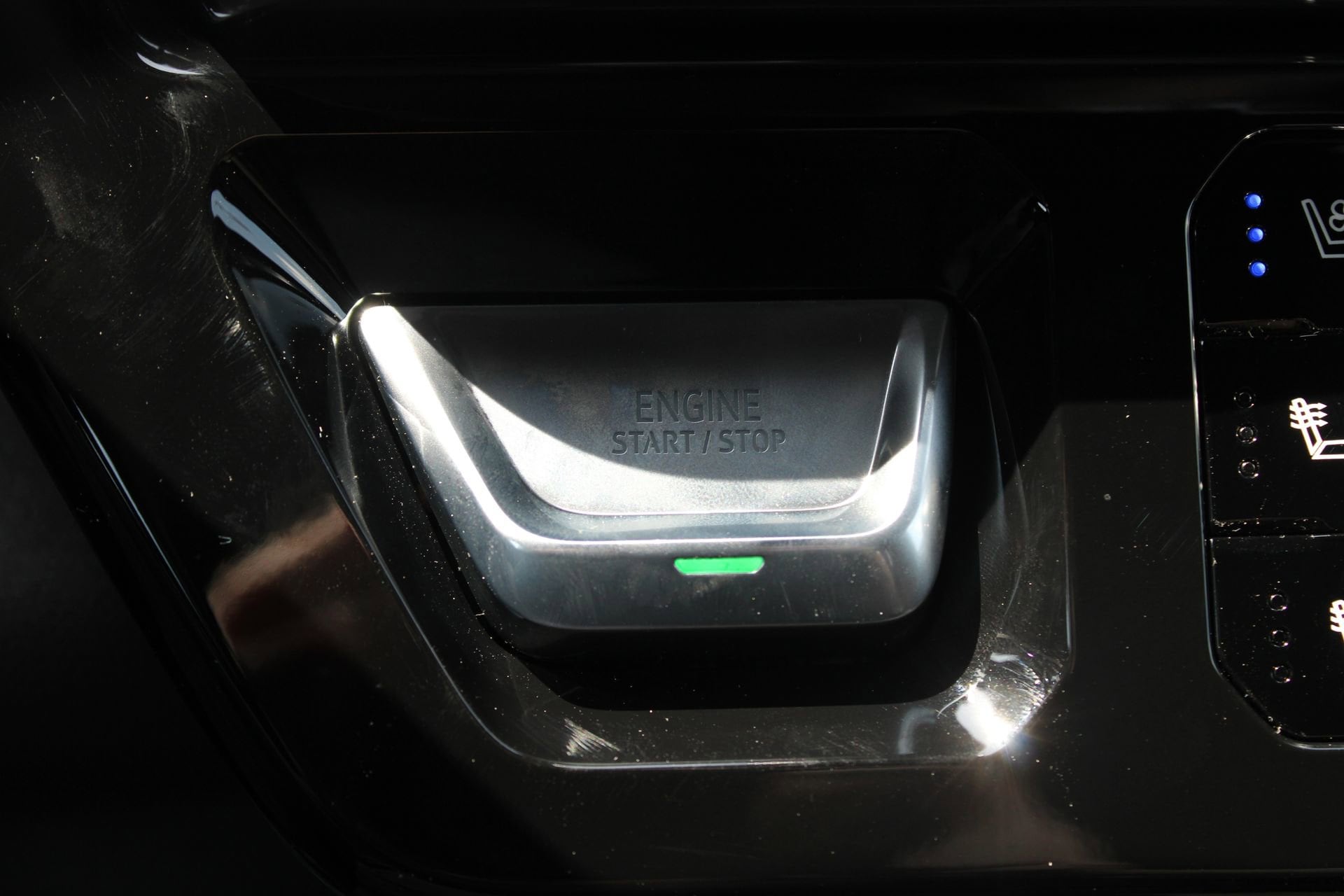 2026 GMC Sierra 2500HD Denali - Photo 44