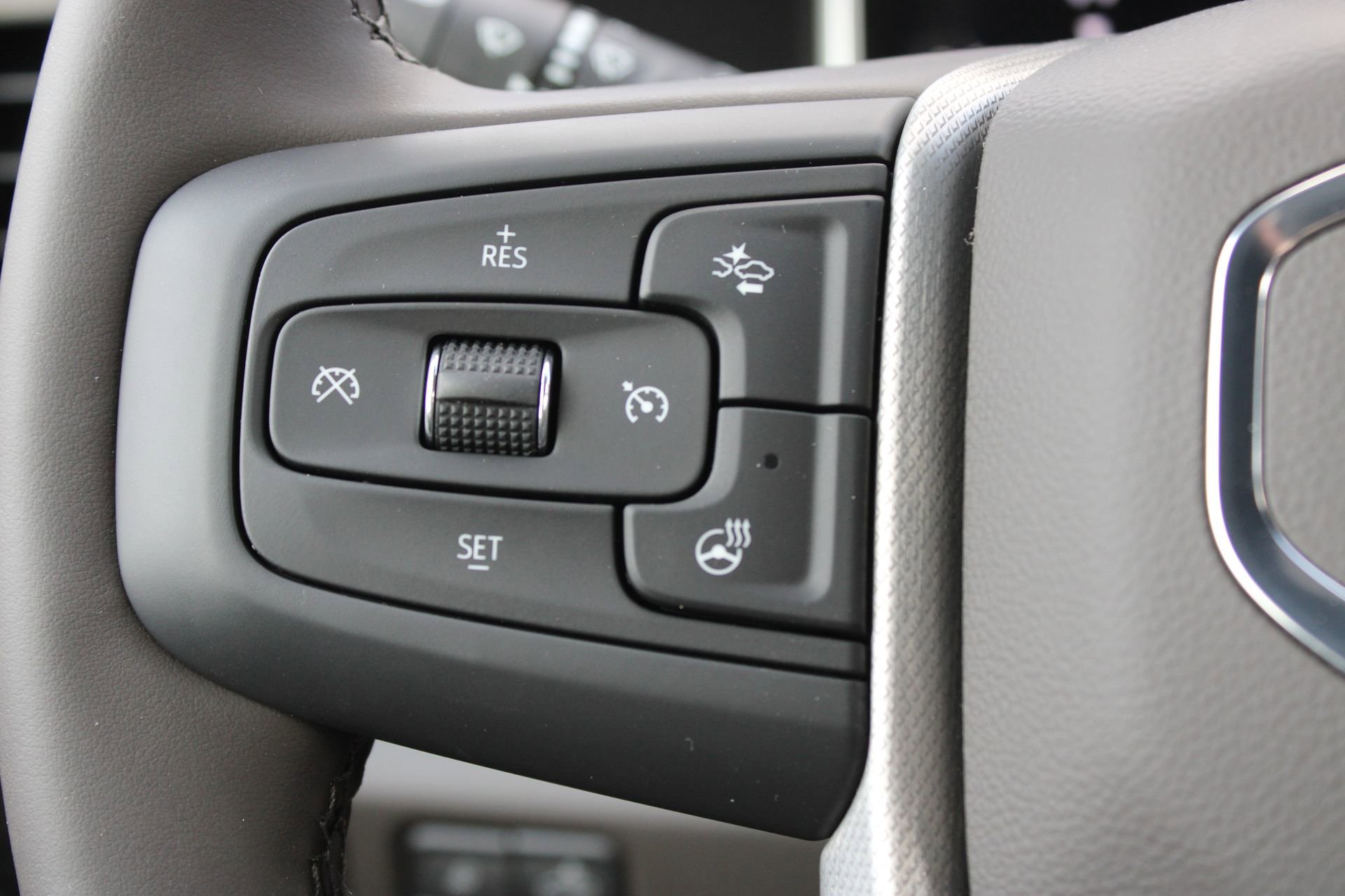 2026 GMC Sierra 2500HD Denali - Photo 33