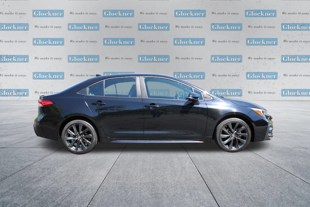 Used 2024 Toyota Corolla SE Sedan