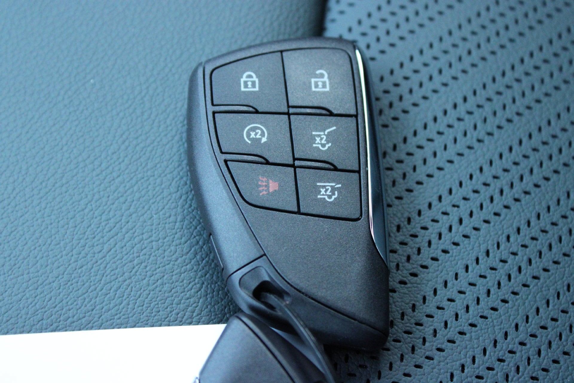2026 GMC Yukon AT4 - Photo 55