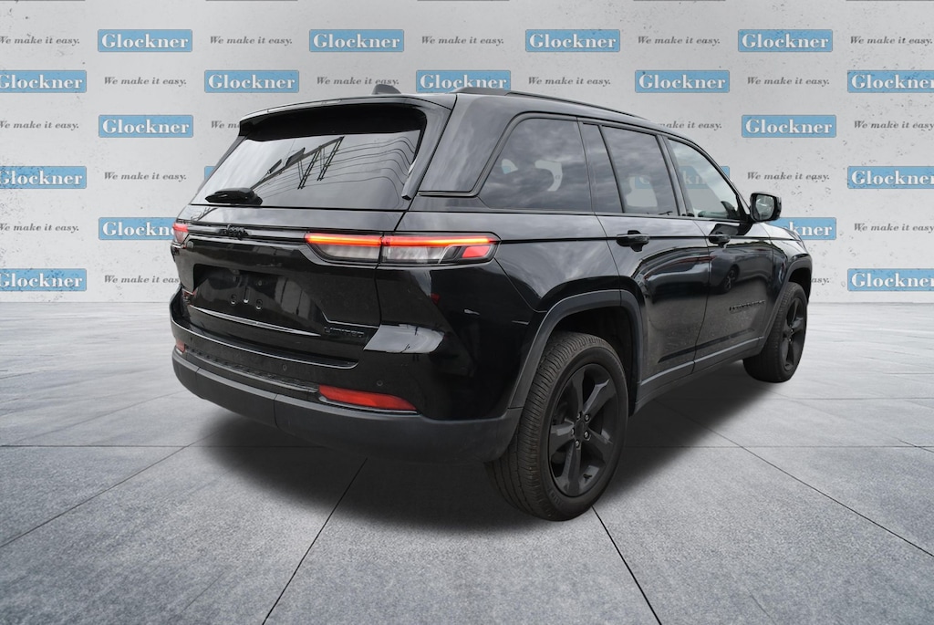 Used 2023 Jeep Grand Cherokee Limited SUV