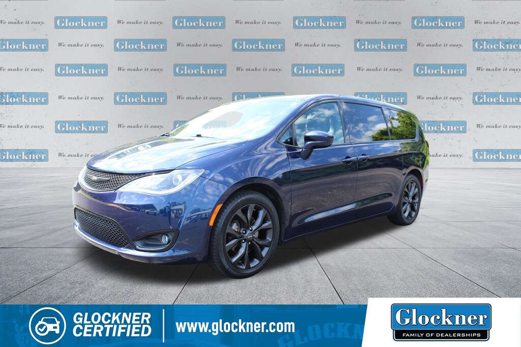 Used 2020 Chrysler Pacifica Touring Minivan/Van