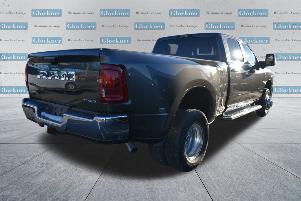 New 2026 Ram 3500 BIG HORN CREW CAB 4X4 8' BOX Pickup