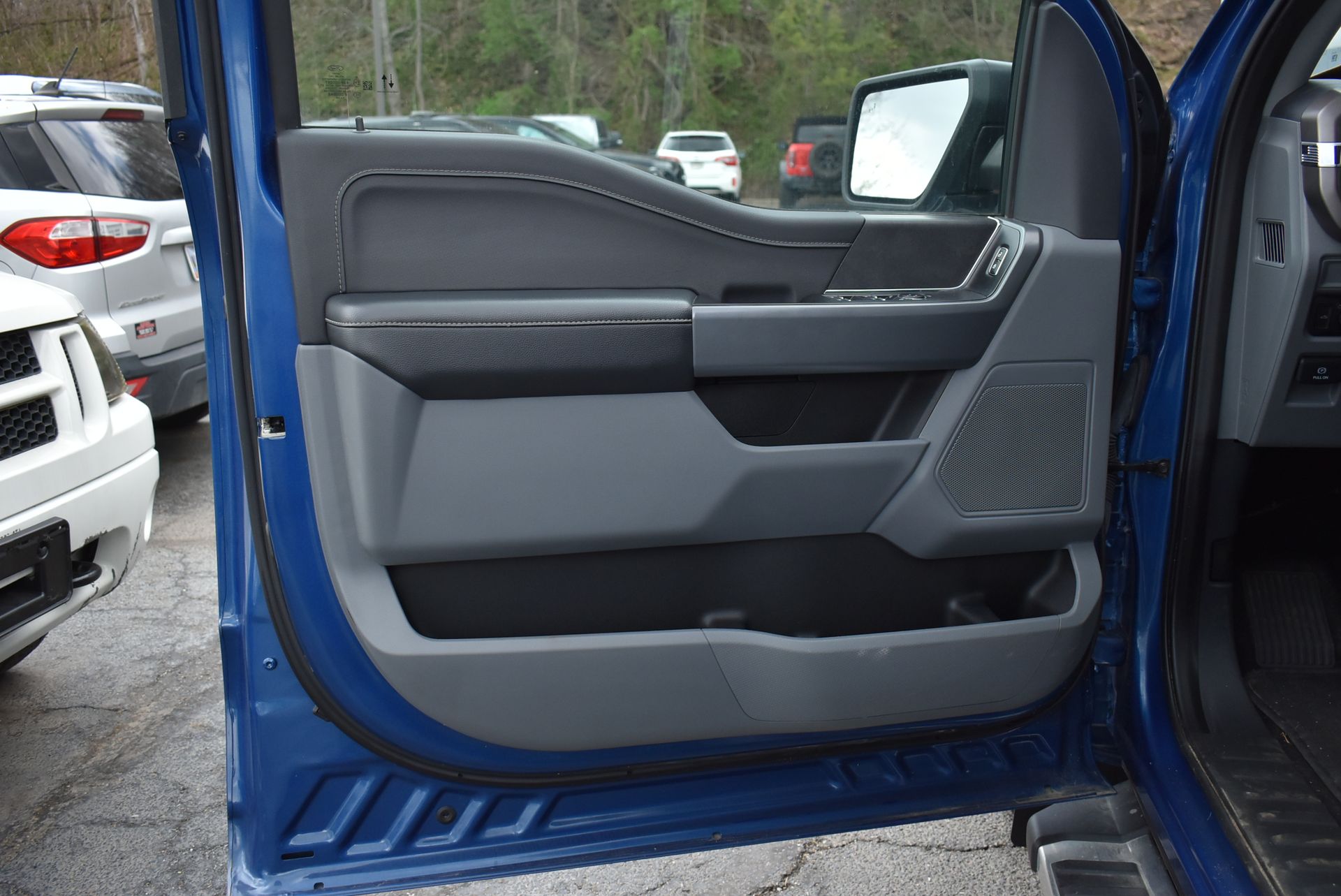 2024 Ford F-150 XLT - Photo 14