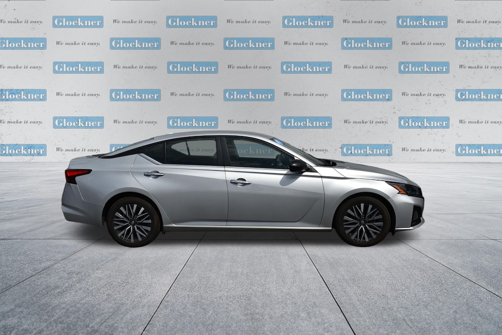 Used 2024 Nissan Altima 2.5 SV Sedan