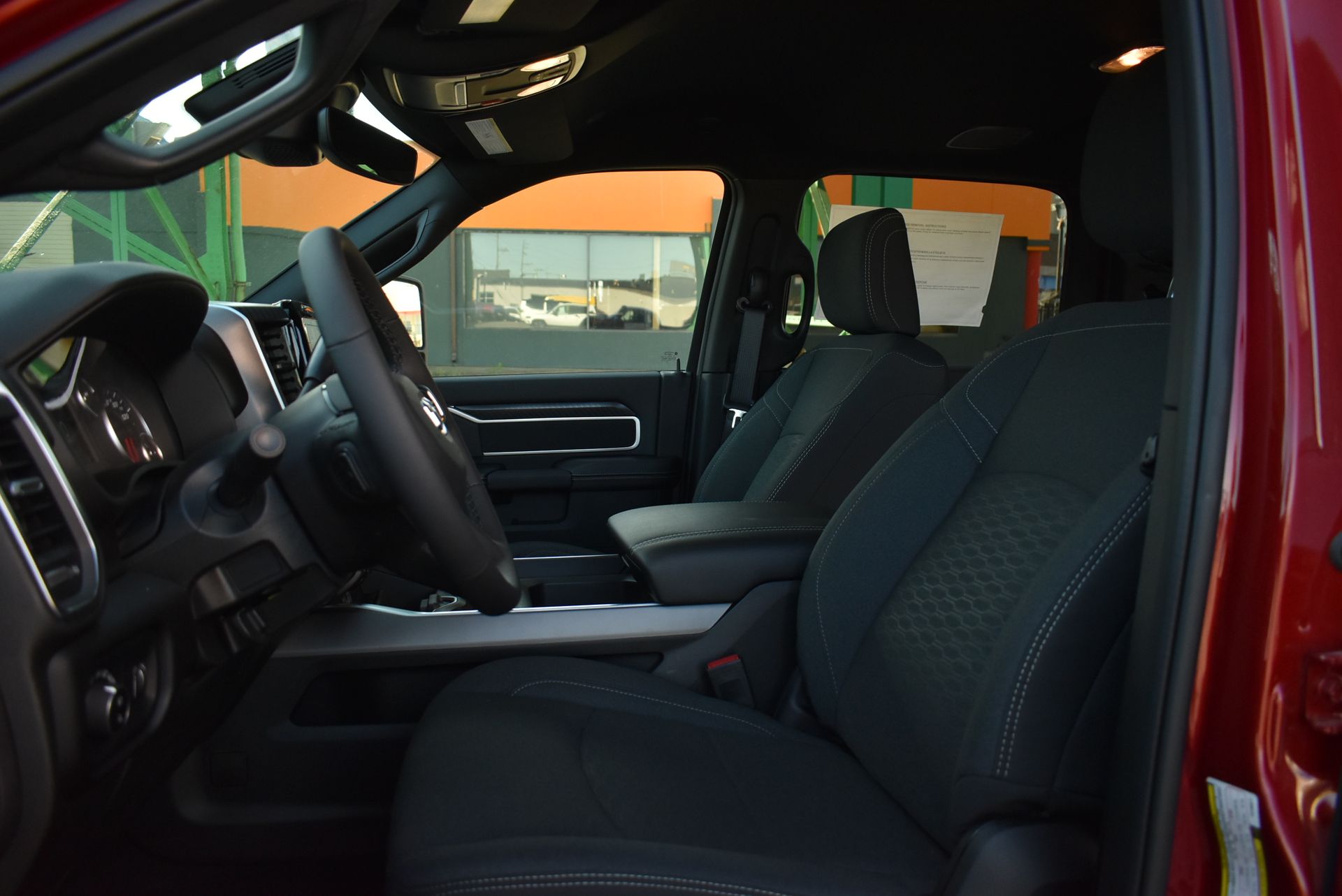 2026 RAM 2500 Big Horn - Photo 15