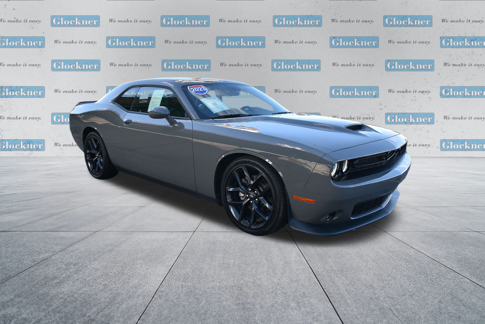 2023 Dodge Challenger GT photo 3