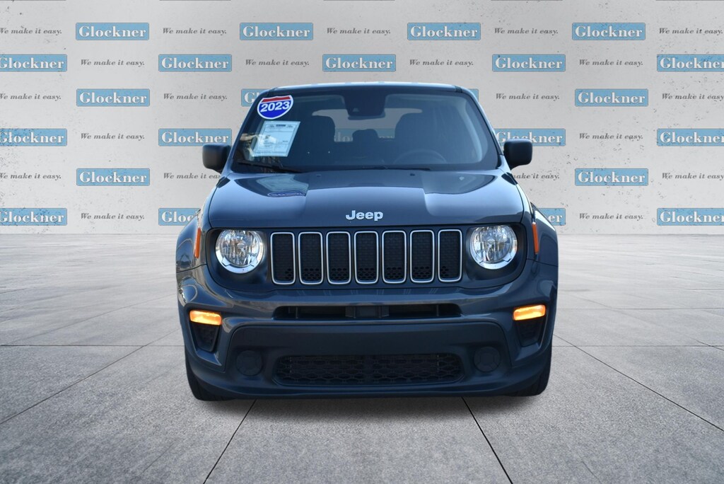 Used 2023 Jeep Renegade Latitude SUV