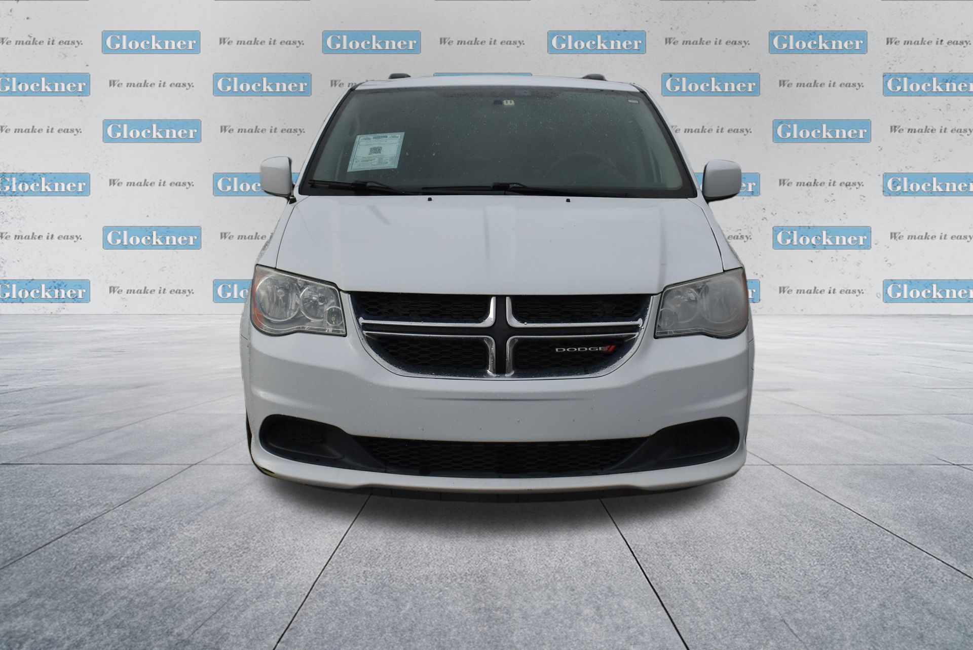 2016 Dodge Grand Caravan SXT photo 2