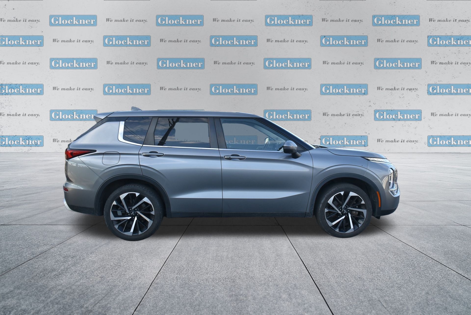 2022 Mitsubishi Outlander SE Launch Edition photo 4