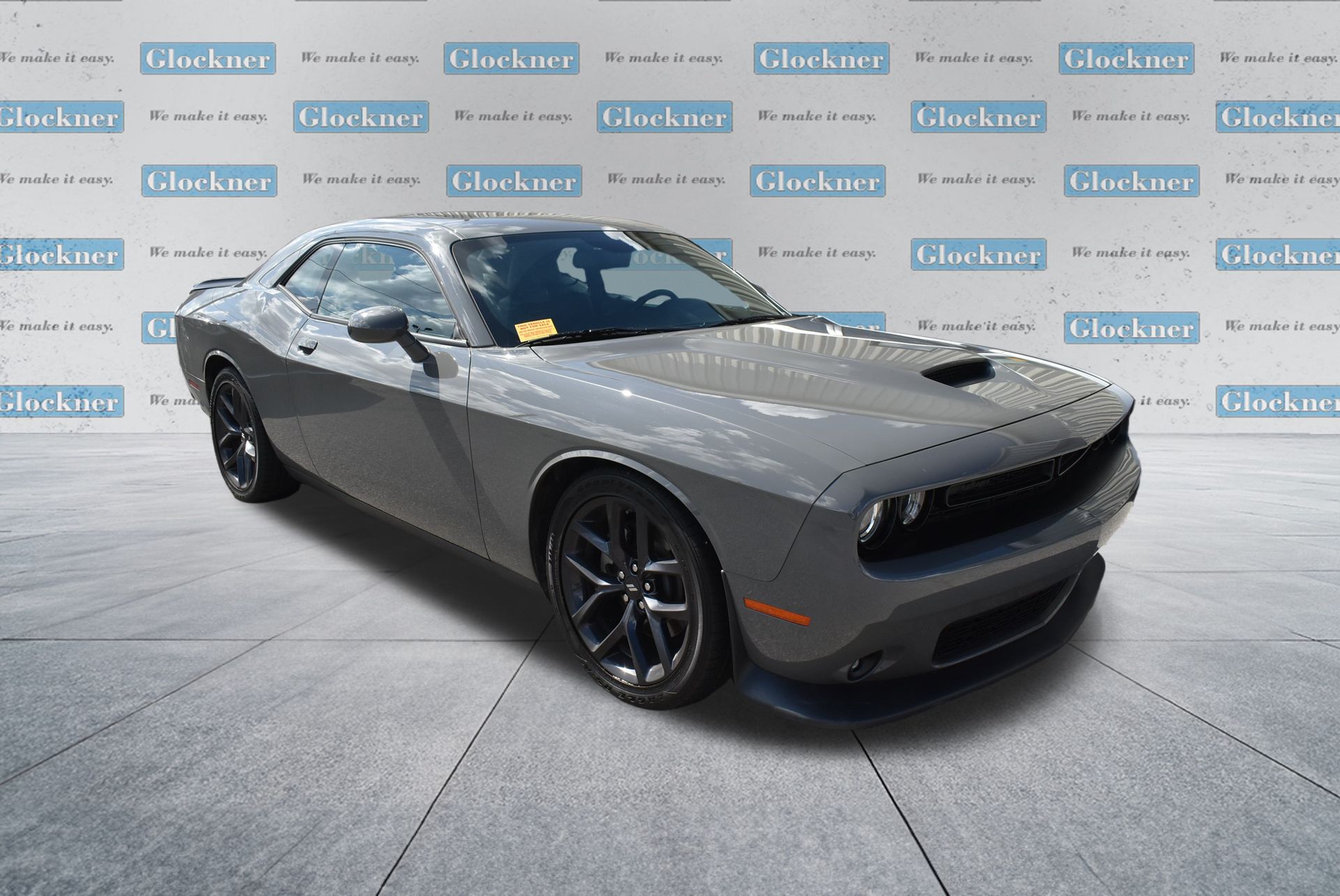2023 Dodge Challenger GT photo 3